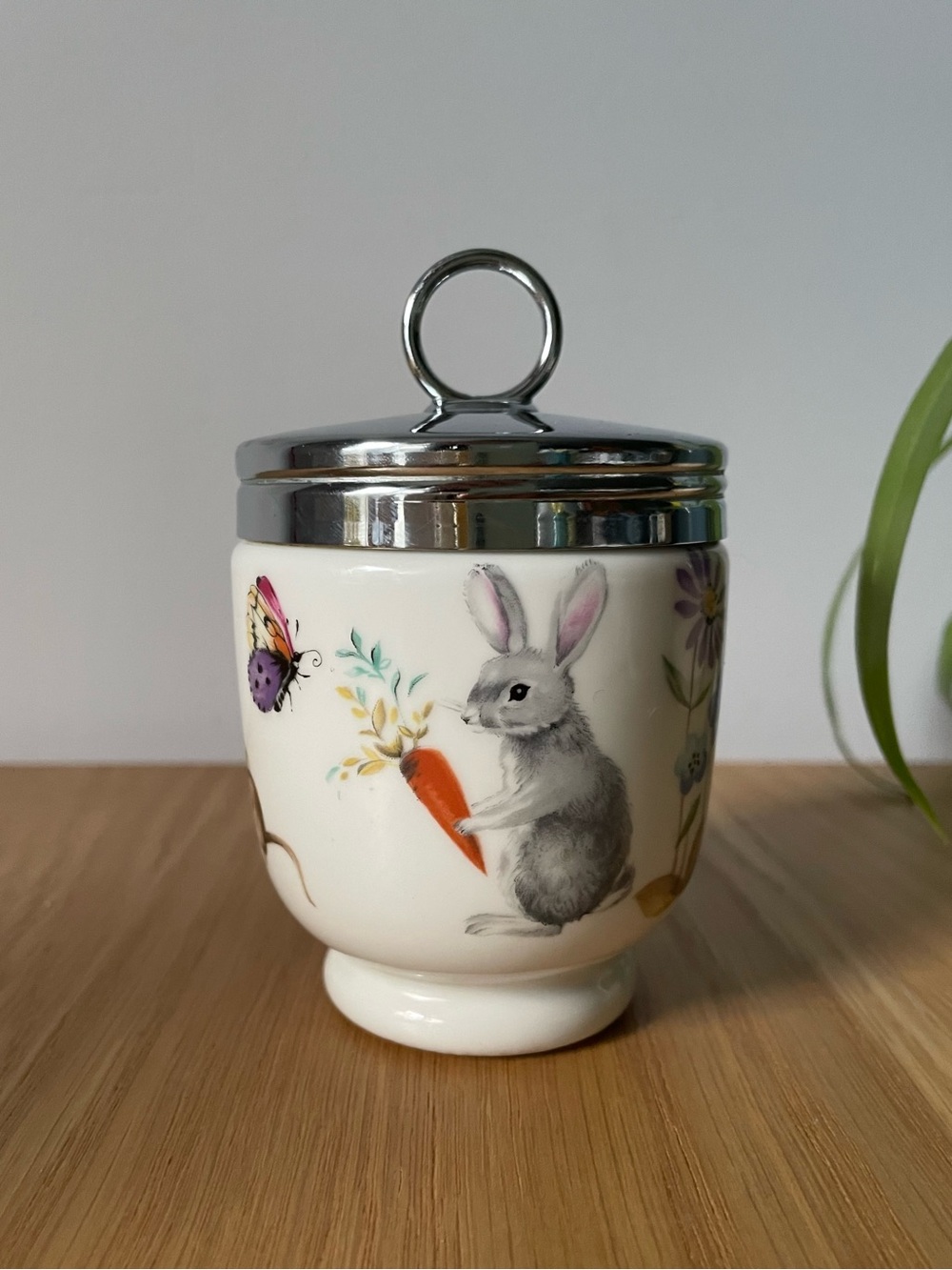 Vintage Royal Worcester "A Skippety Tale" Egg Coddler 1970s